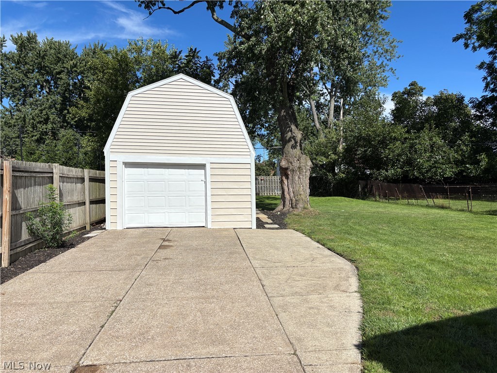 16814 Westdale Avenue Cleveland OH 44135