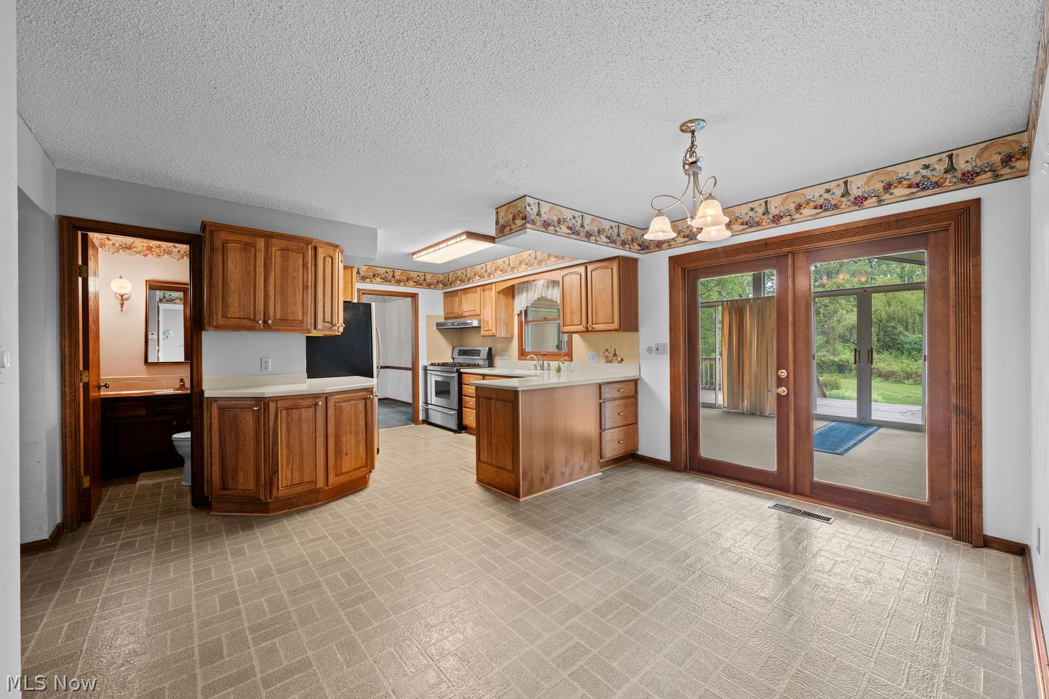 2407 Inas Drive Copley OH 44321