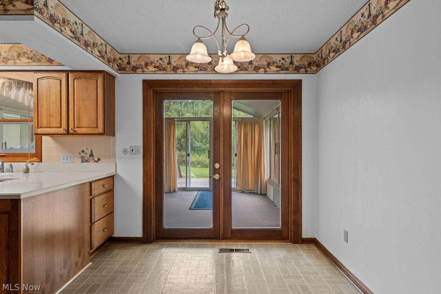 2407 Inas Drive Copley OH 44321