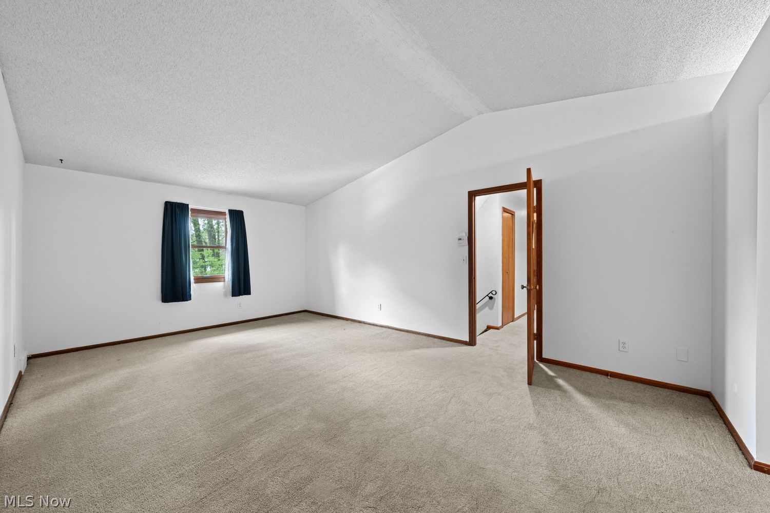 2407 Inas Drive Copley OH 44321