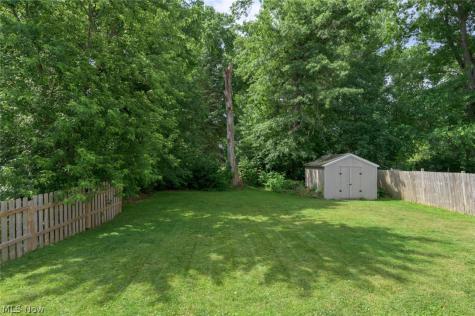 746 E Highland Avenue Ravenna OH 44266