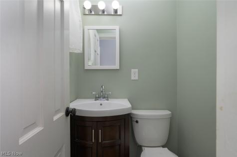 746 E Highland Avenue Ravenna OH 44266