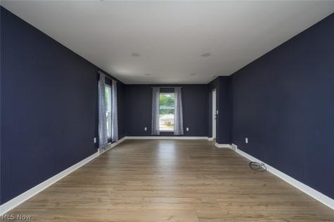 746 E Highland Avenue Ravenna OH 44266