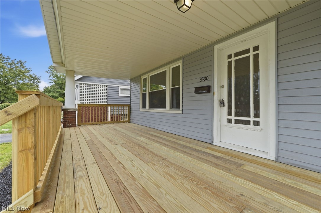 3300 Cedarbrook Road Cleveland Heights OH 44118