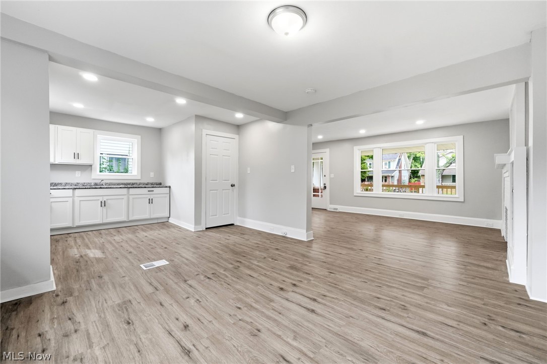 3300 Cedarbrook Road Cleveland Heights OH 44118