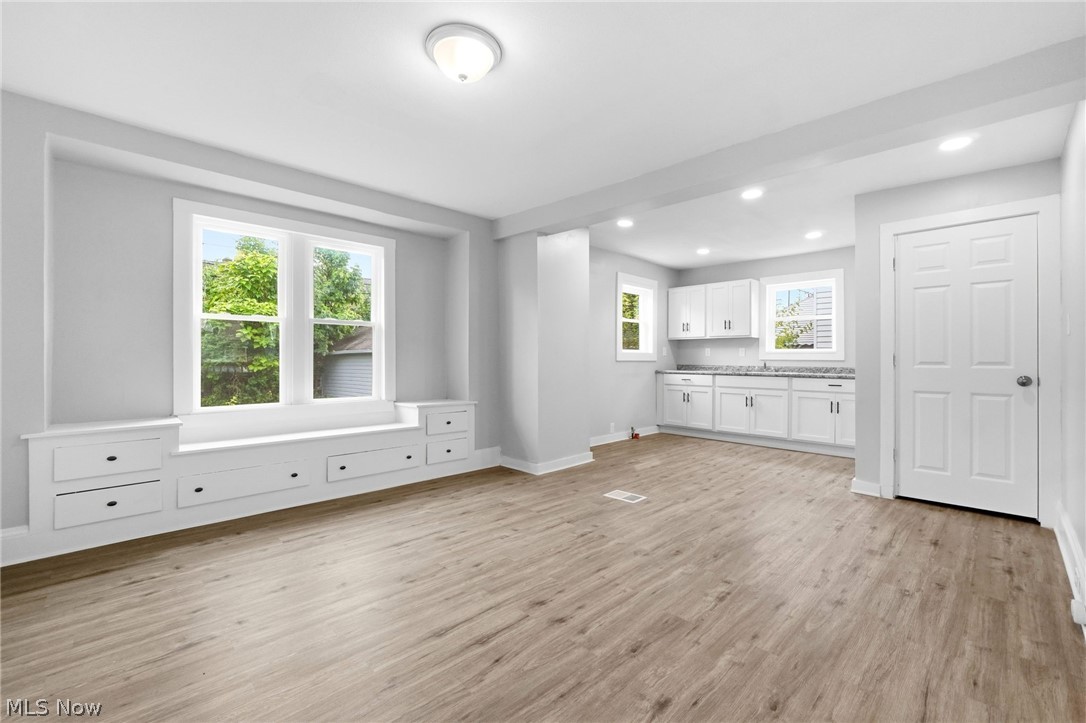 3300 Cedarbrook Road Cleveland Heights OH 44118