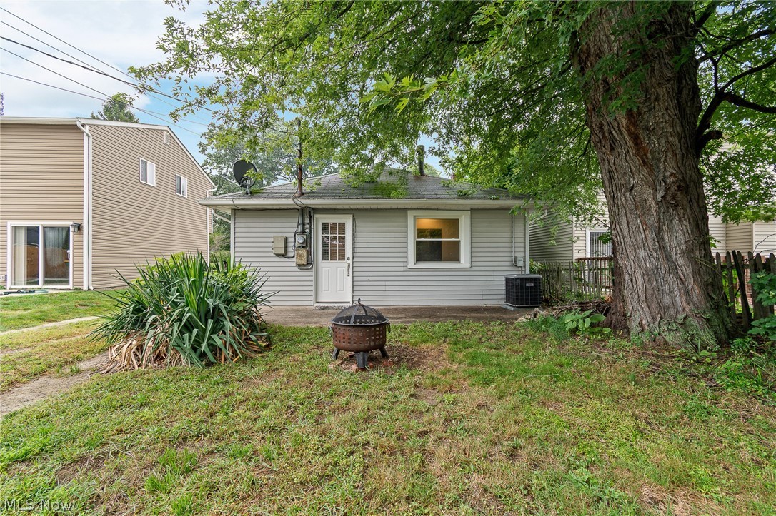 6243 Iroquois Trail Mentor OH 44060