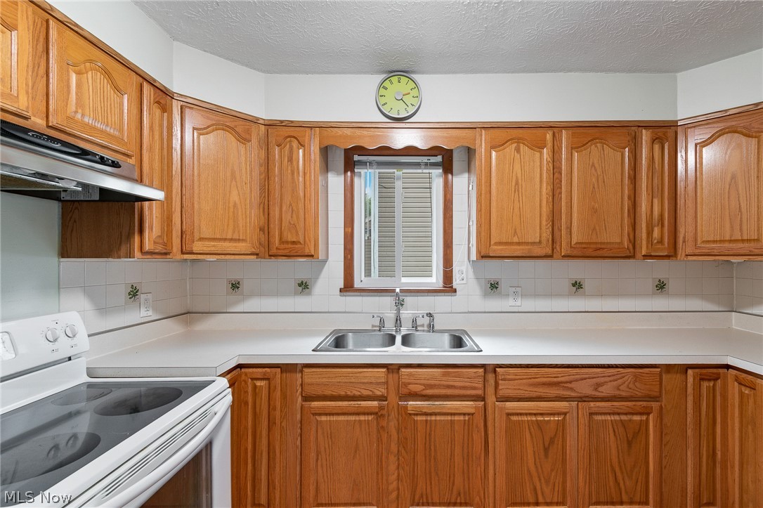 6243 Iroquois Trail Mentor OH 44060