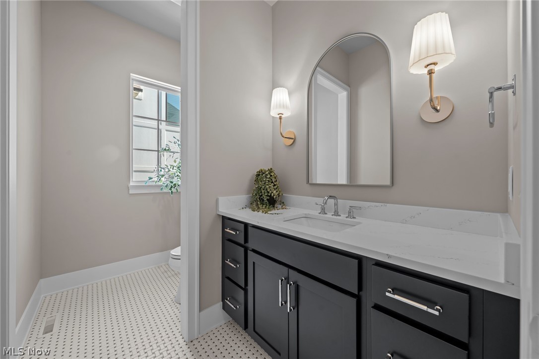 312 Woodridge Lane Moreland Hills OH 44022