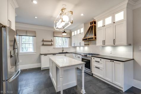 456 Merriman Road Akron OH 44303