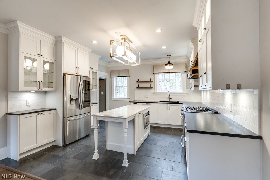 456 Merriman Road Akron OH 44303