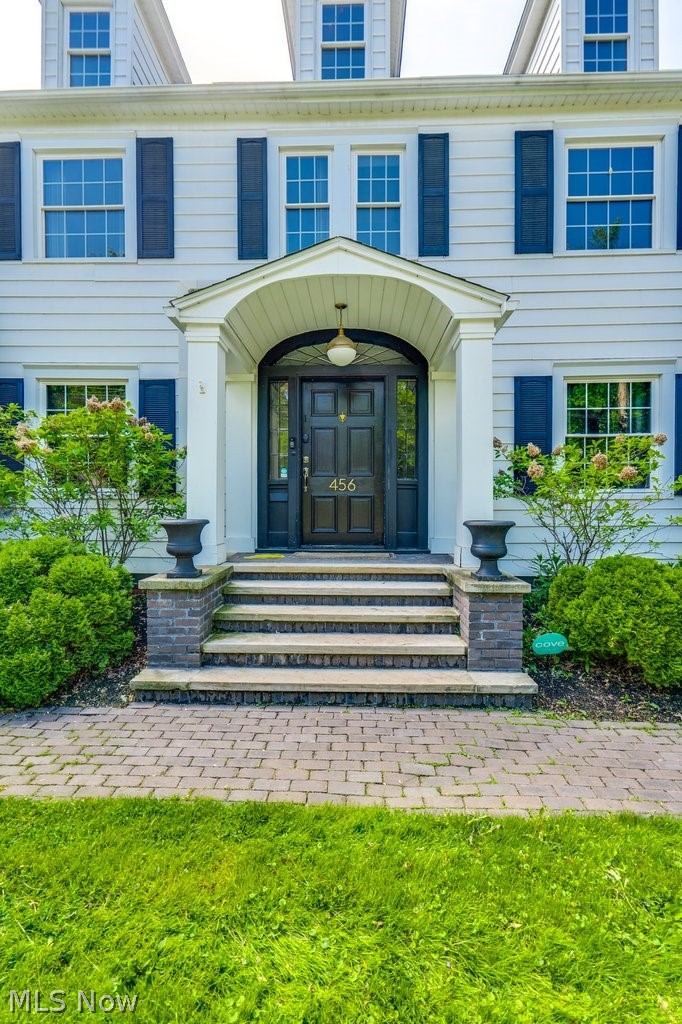 456 Merriman Road Akron OH 44303