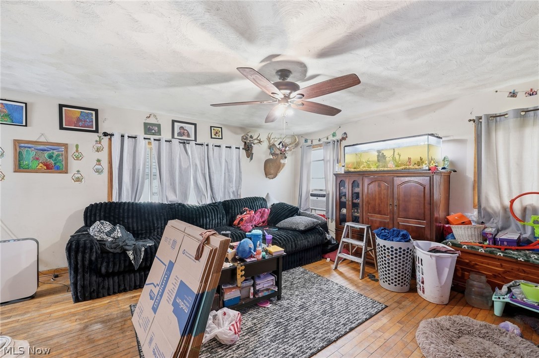 113 15th Street NW Barberton OH 44203