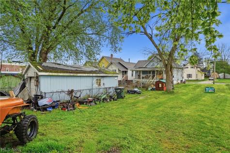 113 15th Street NW Barberton OH 44203