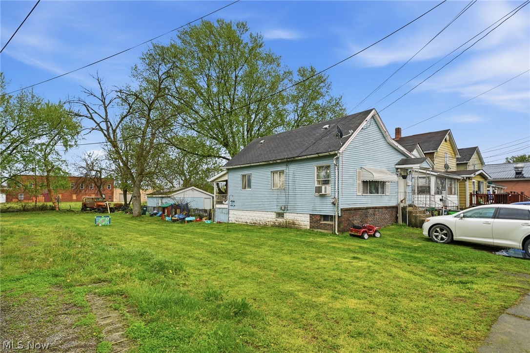 113 15th Street NW Barberton OH 44203
