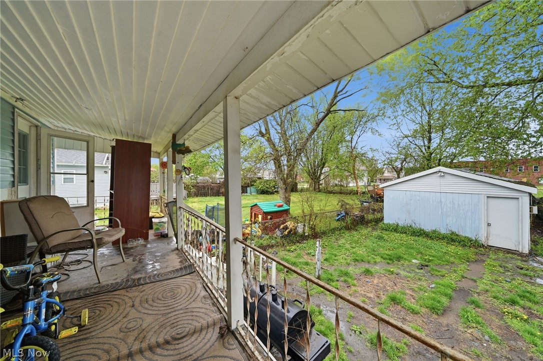 113 15th Street NW Barberton OH 44203