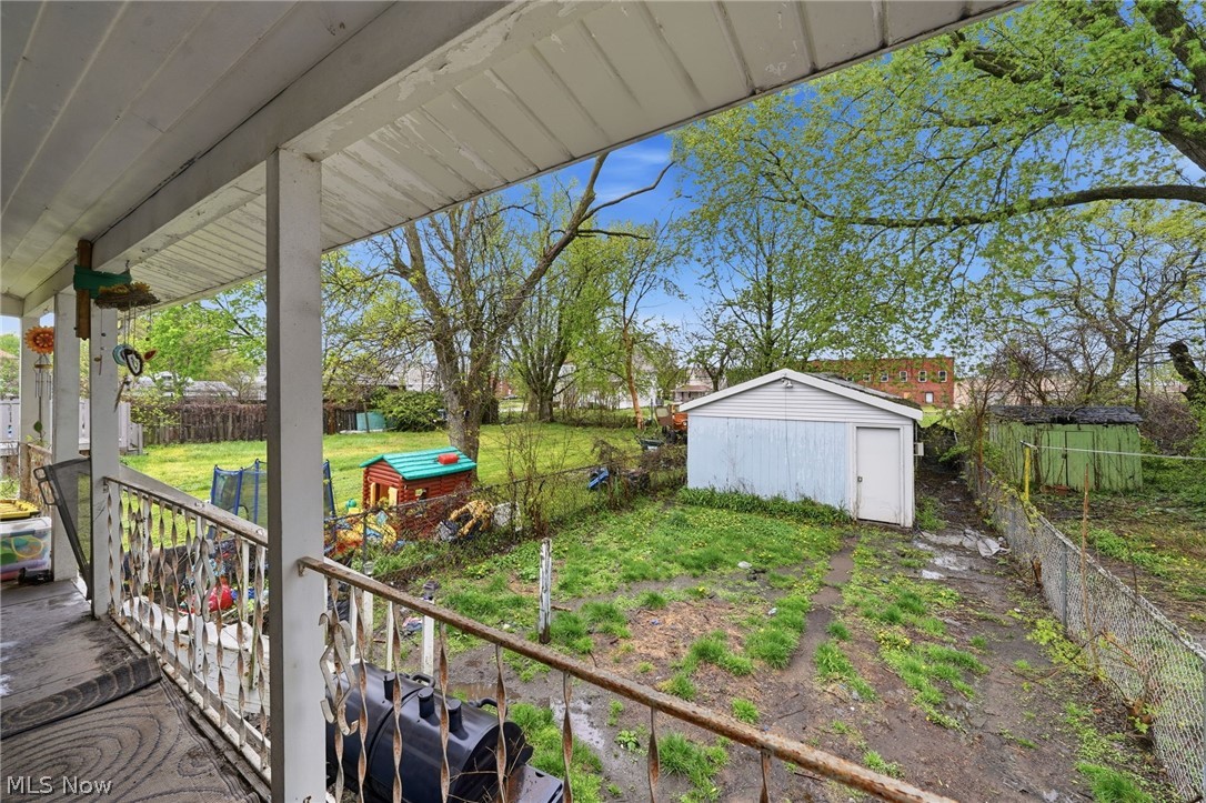 113 15th Street NW Barberton OH 44203