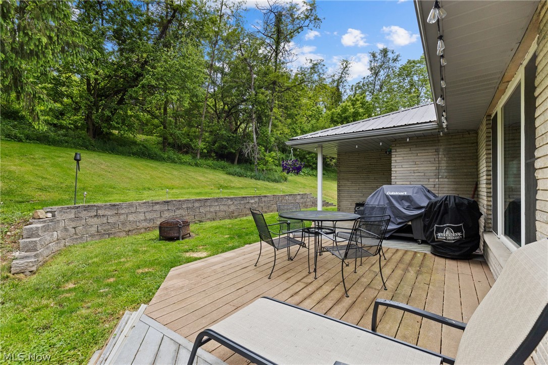 69641 Holley Street Martins Ferry OH 43935