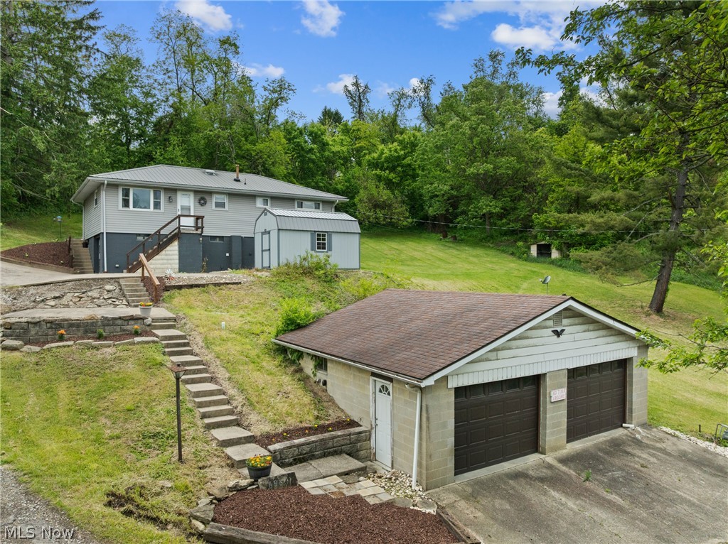 69641 Holley Street Martins Ferry OH 43935