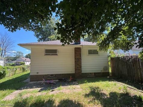 1569 Merrill Avenue Akron OH 44306