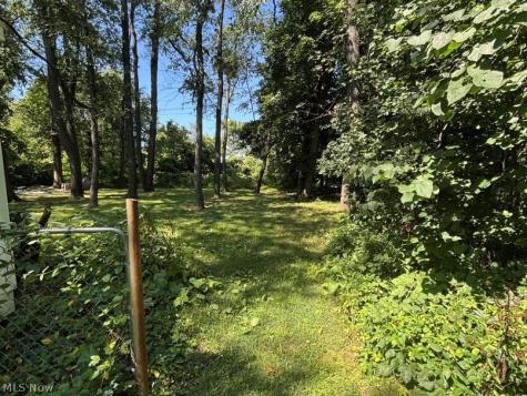 1569 Merrill Avenue Akron OH 44306
