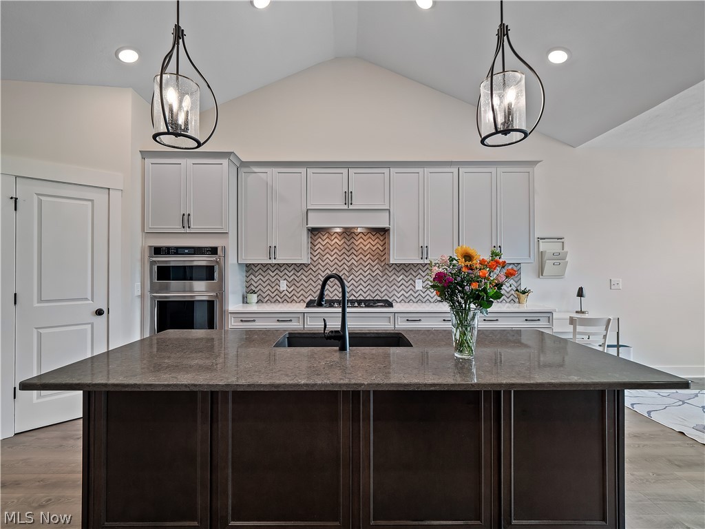 5403 Deerpath Drive Sheffield Village OH 44054