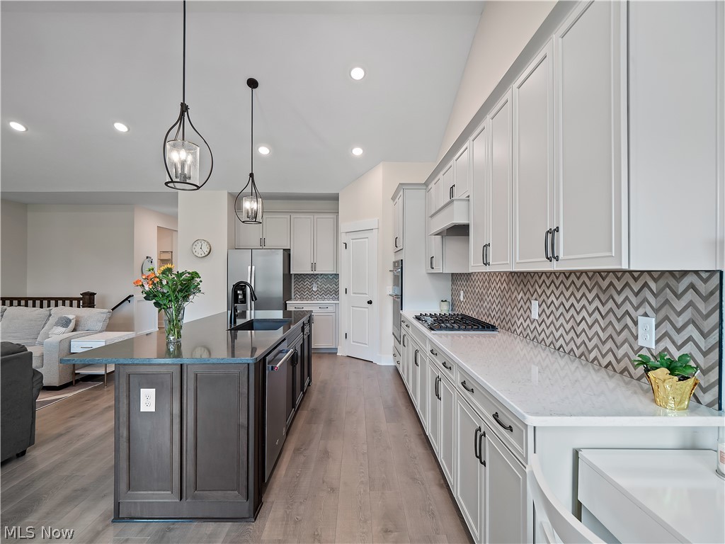 5403 Deerpath Drive Sheffield Village OH 44054