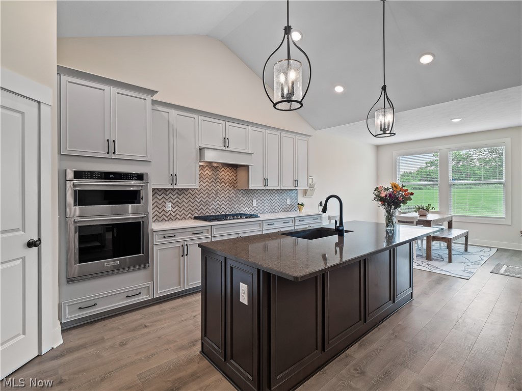 5403 Deerpath Drive Sheffield Village OH 44054