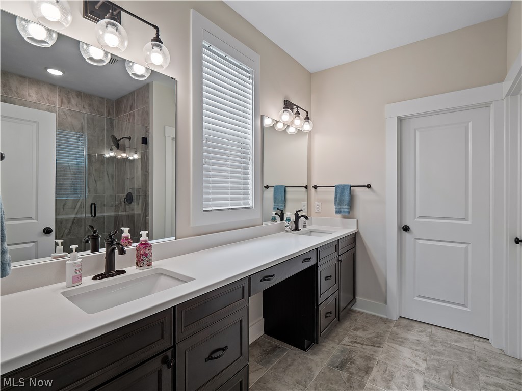 5403 Deerpath Drive Sheffield Village OH 44054