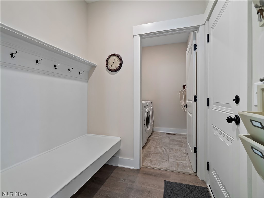 5403 Deerpath Drive Sheffield Village OH 44054