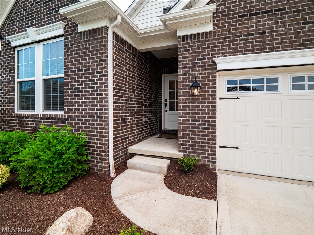 5403 Deerpath Drive Sheffield Village OH 44054
