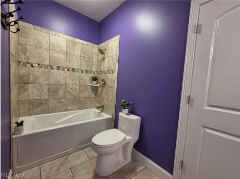 8487 Center Street Mentor OH 44060