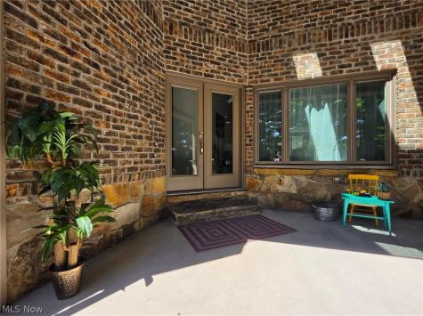 8487 Center Street Mentor OH 44060