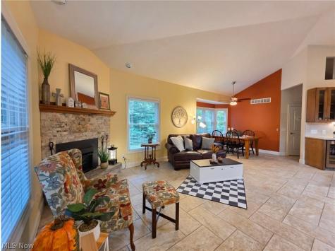8487 Center Street Mentor OH 44060
