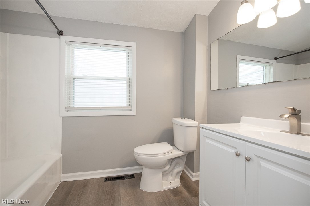 2960 Clearfield Avenue Akron OH 44314