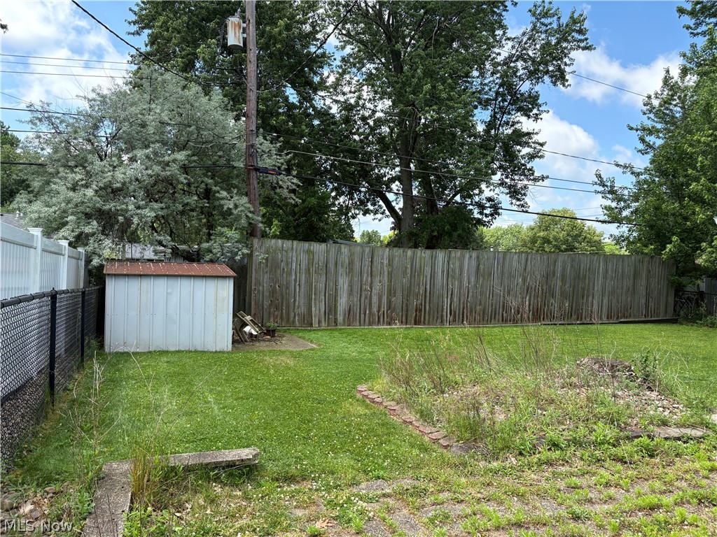 6638 Rochelle Boulevard Parma Heights OH 44130