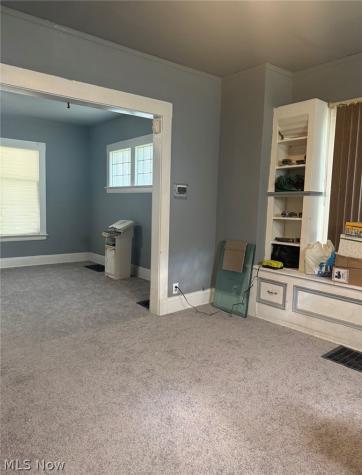 16812 Endora Road Cleveland OH 44112