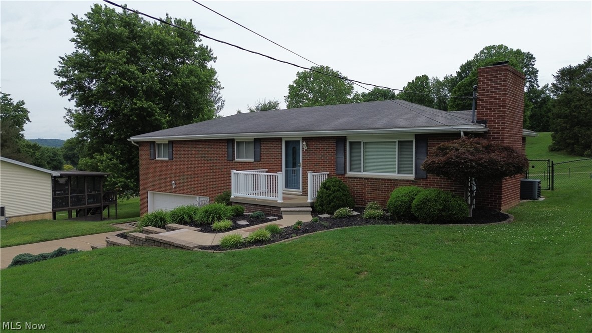 461 Sandhill Road Marietta OH 45750