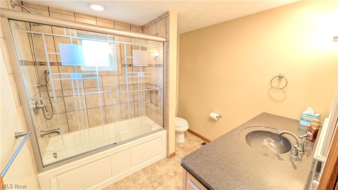 461 Sandhill Road Marietta OH 45750