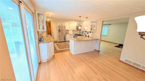 461 Sandhill Road Marietta OH 45750