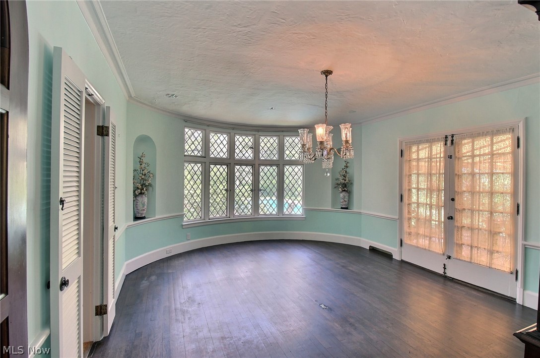 19001 Shelburne Road Shaker Heights OH 44118
