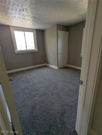 362 E 214th Street Euclid OH 44123