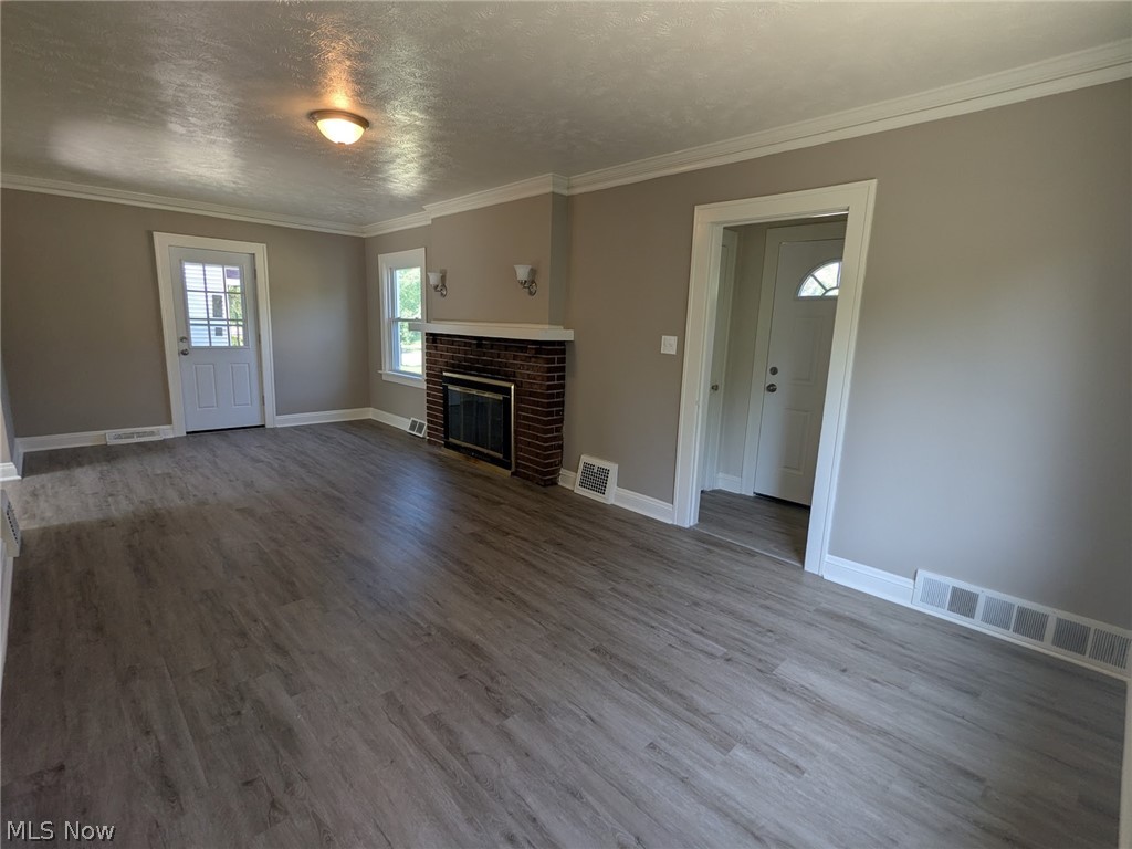 362 E 214th Street Euclid OH 44123