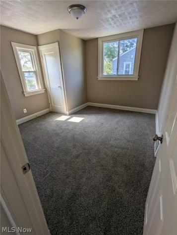 362 E 214th Street Euclid OH 44123