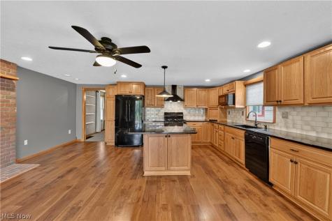 1563 Eastern Road Rittman OH 44270