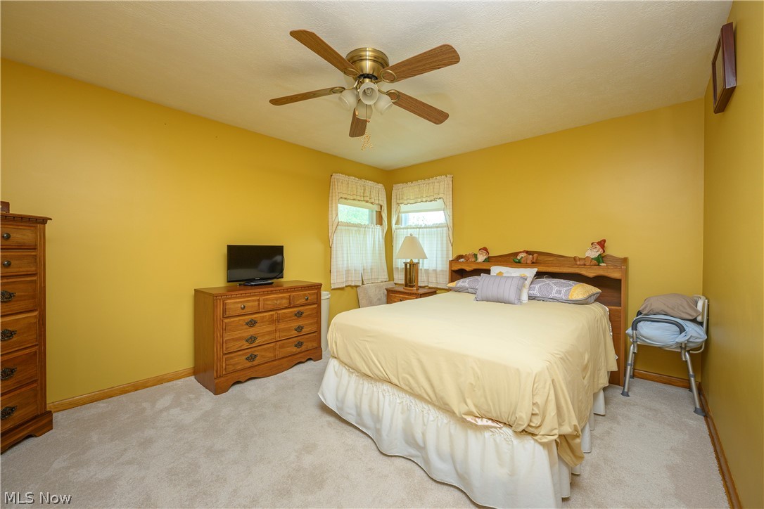 318 S Reeves Avenue Dover OH 44622