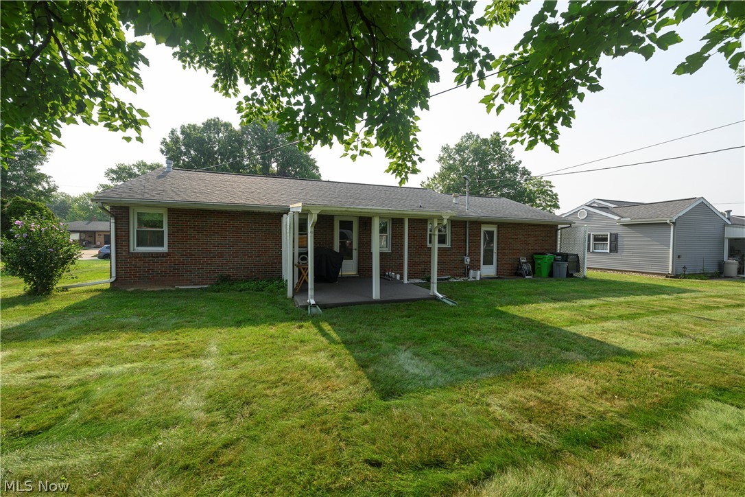 318 S Reeves Avenue Dover OH 44622