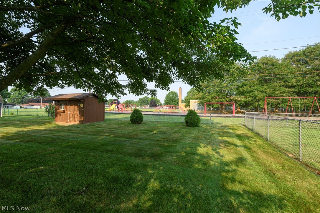 318 S Reeves Avenue Dover OH 44622