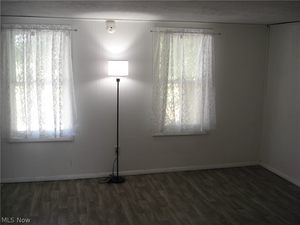 852 S Broadway Geneva OH 44041