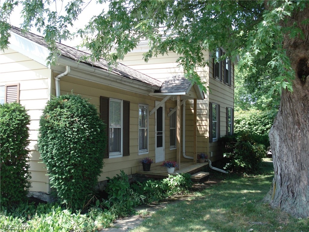 852 S Broadway Geneva OH 44041